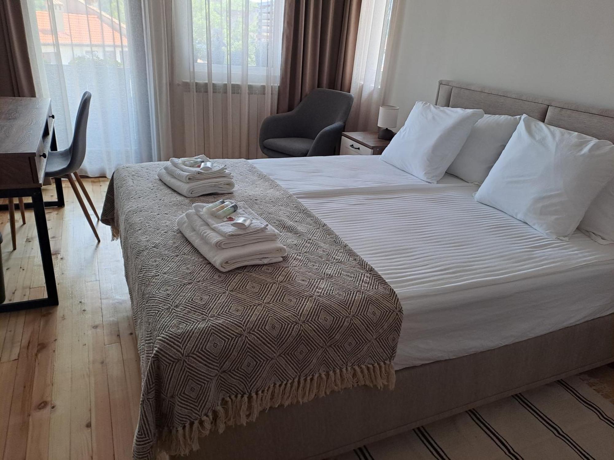 Guest House Lazara Veliko Tarnovo Buitenkant foto